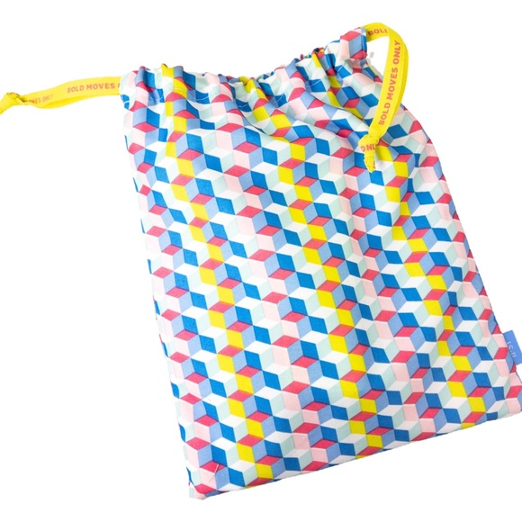 March 2022 Ipsy POWER MOVES Makeup & Geo Block Drawstring Glam Bag Lot of 2 - Picture 3 of 5